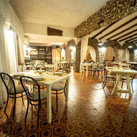 Gasthof Ristorante Rosella Giba