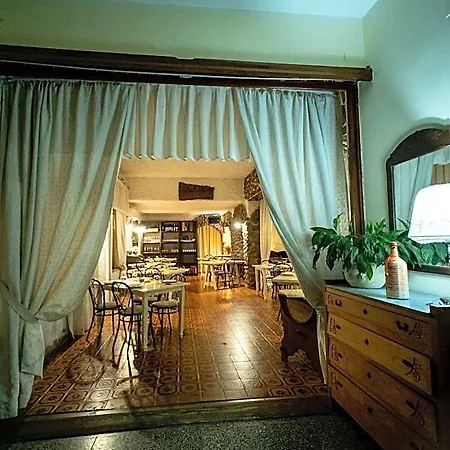 Ristorante Rosella Πανδοχείο *