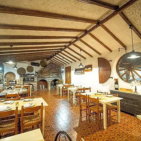 Kro Ristorante Rosella Giba
