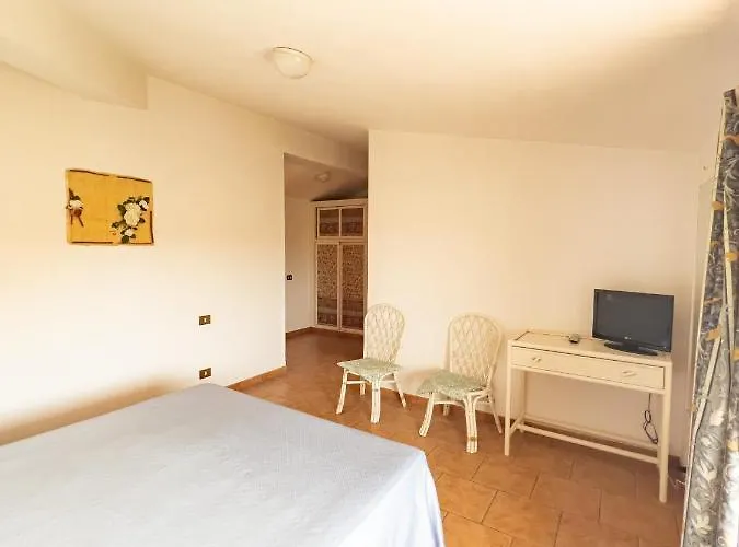 Han/Misafirhane Ristorante Rosella Giba