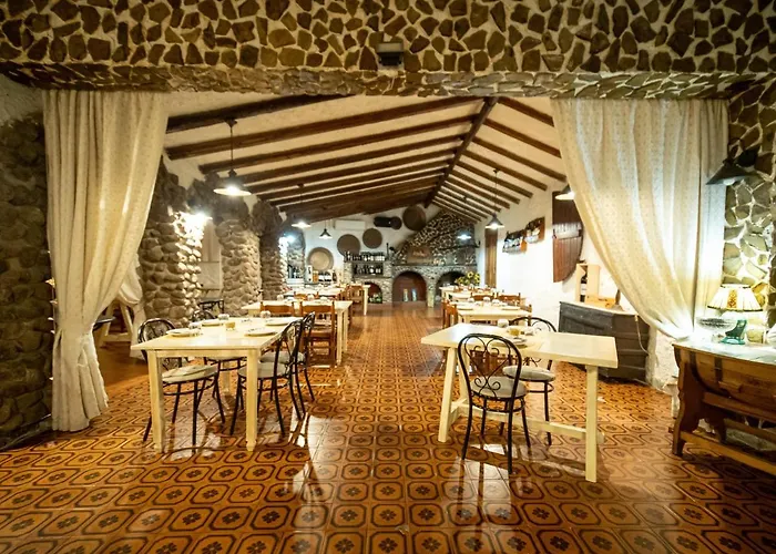 Han/Misafirhane Ristorante Rosella Giba