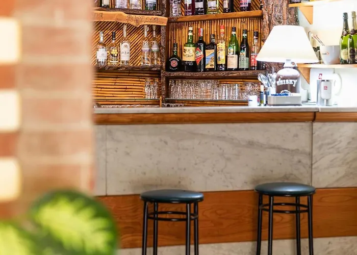 Han/Misafirhane Ristorante Rosella